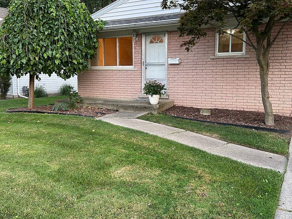 1st image of 22112 Dorion St