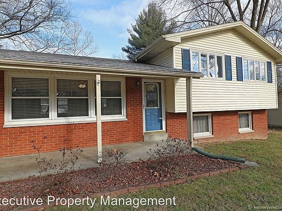2nd image of 1952 Briarwood Dr