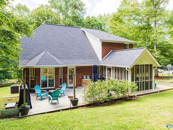 2nd image of 242 County Road 555