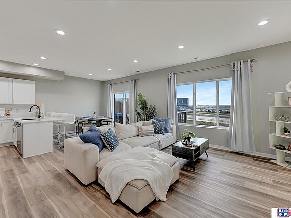 2nd image of 5055 W Amarillo Dr