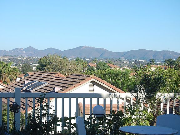 3rd image of 1868 Teakwood Way