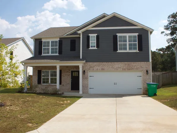 917 Saffron Dr, Leeds, AL 35094