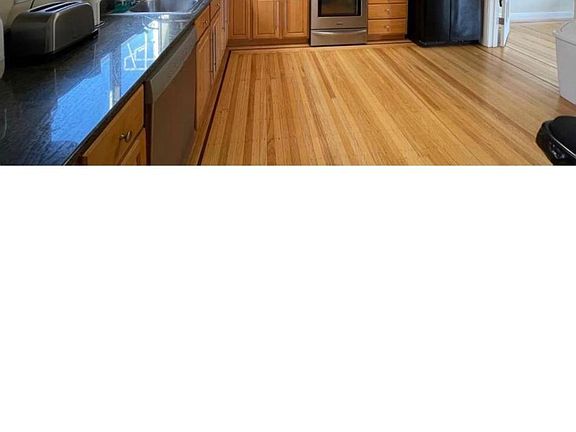 3rd image of 1271 48th Ave #C