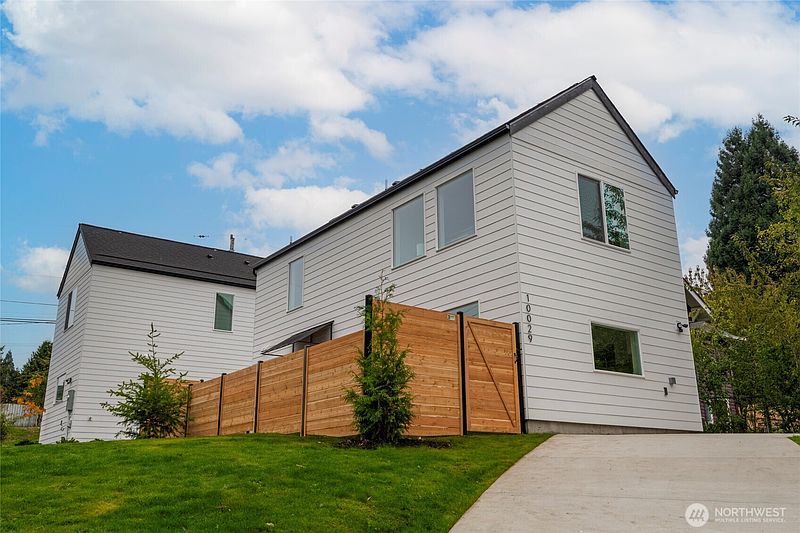 4th image of 10029 14th Avenue S