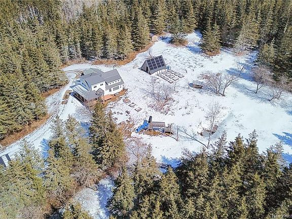 5th image of 95 S Knowlesville Rd