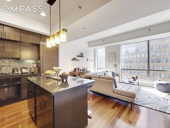 3rd image of 150 Myrtle Ave #905