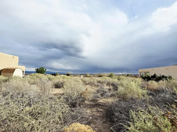 1742 14th Ave SE, Rio Rancho, NM 87124