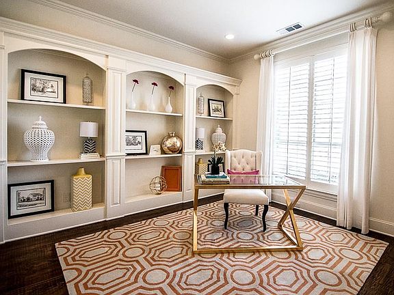 4th image of 1409 Montclair Cir