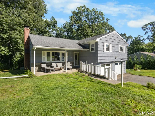 23 Dogwood Drive, Shelton, CT 06484