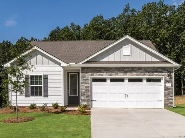 17043 Brookwood Dr, Bowling Green, VA 22427