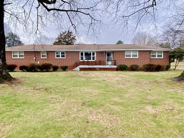 112 Elkins St, Estill Springs, TN 37330