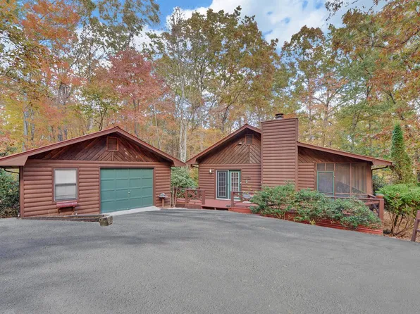 388 W Hills Dr, Murphy, NC 28906