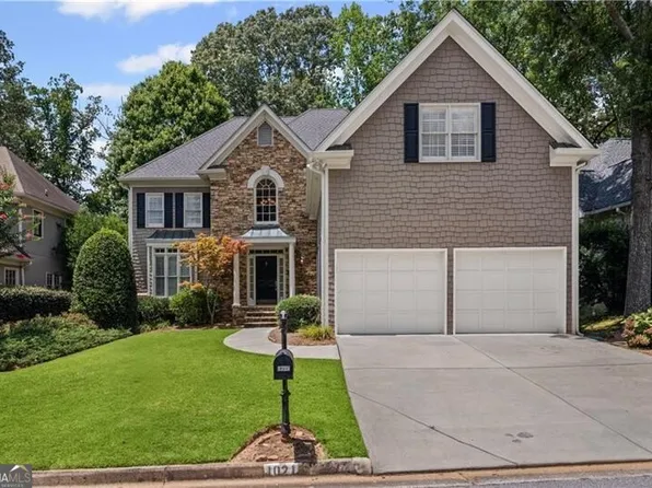 1021 Oakpointe Pl, Dunwoody, GA 30338