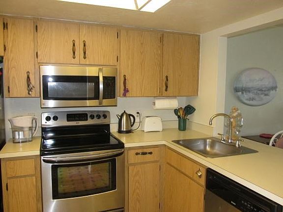 Domed kitchen ceiling