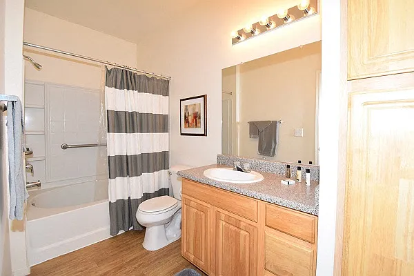 Copper Creek Apartments — Photo 50
