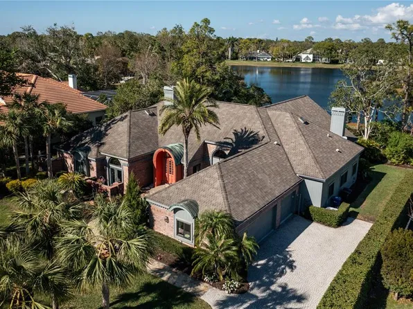 7705 Weeping Willow Cir, Sarasota, FL 34241