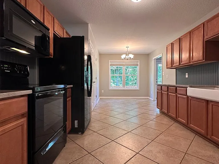 102 Brookhaven Dr — Photo 10