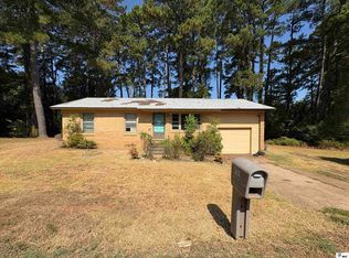 1101 Pine Dr, Farmerville, LA 71241