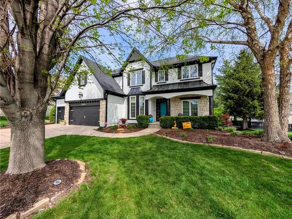 22218 W 57th St, Shawnee, KS 66226