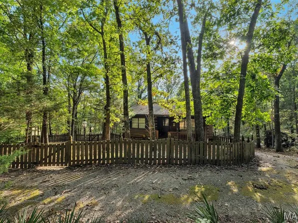 8967 Moss Hollow Rd, Pevely, MO 63070
