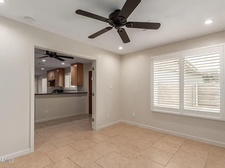 1628 E Del Rio Dr — Photo 14