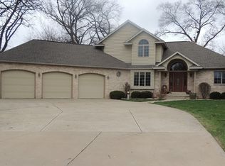 814 Clark St, Oglesby, IL 61348