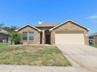 1520 Evan Dr, Denton, TX 76207