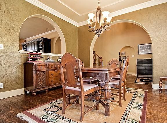 4th image of this home