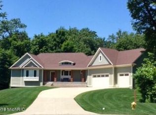 1745 White Spring Dr, Holland, MI 49424