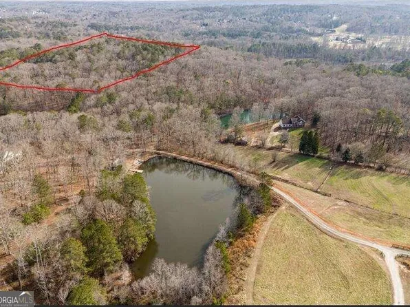 228B Nacoochee Dr, Woodstock, GA 30188