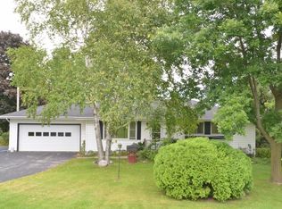W12004 Dalman Rd, Waterloo, WI 53594