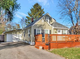 145 E 2nd Ave, New Lenox, IL 60451