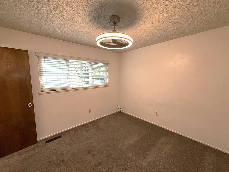 1201 Palm Ave — Photo 6