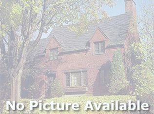 831 Court St, Port Huron, MI 48060