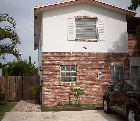 1st image of 441 Sunshine Dr