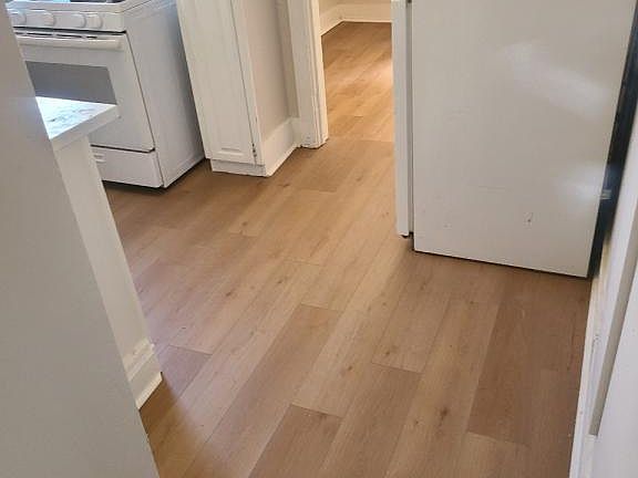 4th image of 1113 S 30th Ave APT 3