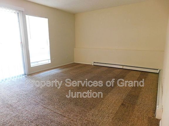 5th image of 805 E Cedar Ct APT B