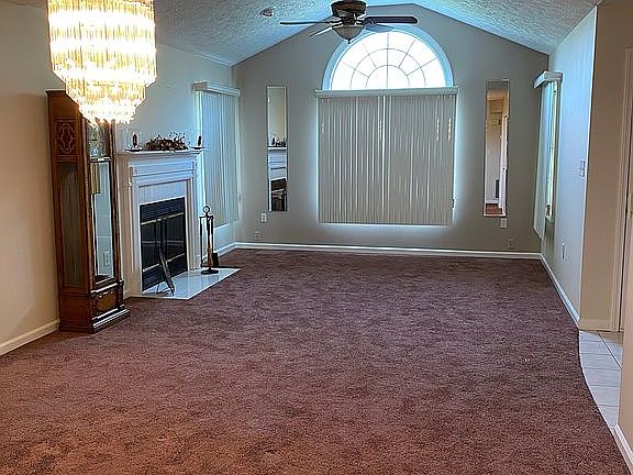 Livingroom/Diningroom