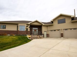 1720 Whispering Ridge Dr, Great Falls, MT 59405