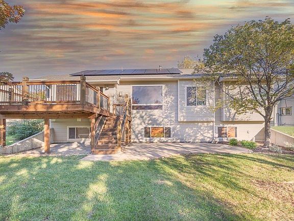 2nd image of 2501 N Spring Hollow St