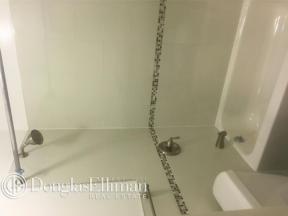4th image of 273 W 146th St APT 7