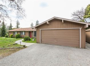 30726 Seminole Dr, Coarsegold, CA 93614