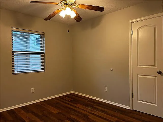 204 Trace Loop — Photo 10