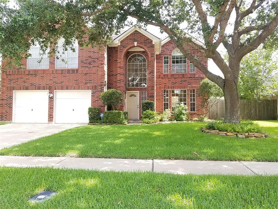 1st image of 3451 Southdown Dr