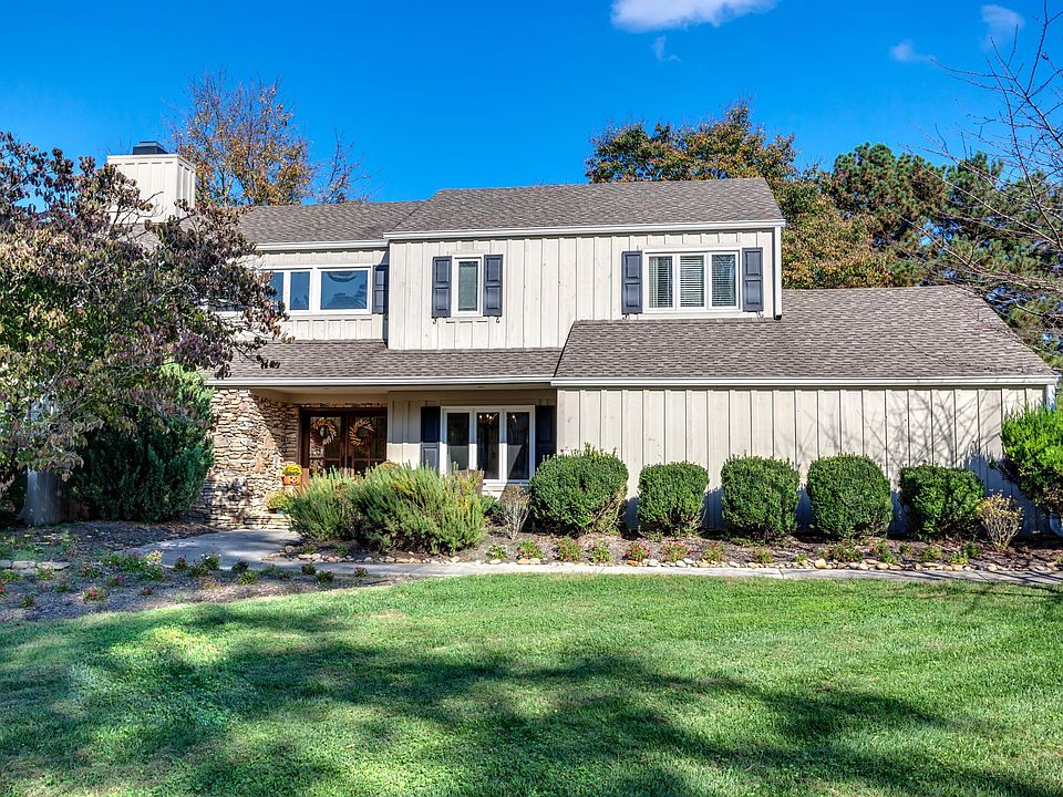 1st image of 12134 N Fox Den Dr