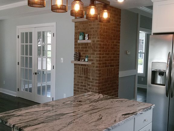 Mixing old charm with new finishes