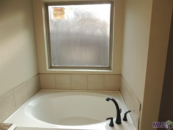 5th image of 14168 Stones Throw Ct
