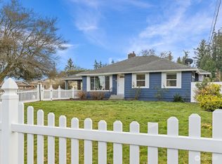 406 Pecks Dr, Everett, WA 98203