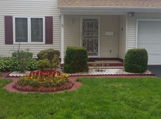 22 Telford St, Newark, NJ 07106