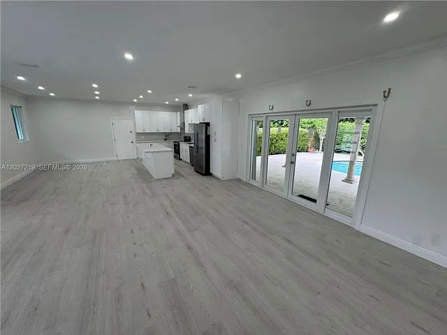 8305 SW 117th Ter — Photo 7